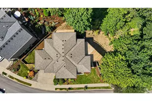 2427 SE Elliott Dr, Gresham, OR 97080 - Photo 8