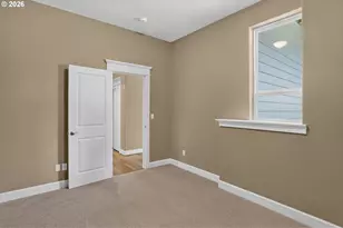 2427 SE Elliott Dr, Gresham, OR 97080 - Photo 38