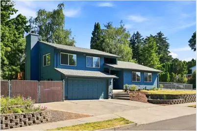 3691 NE 4th St, Gresham, OR 97030 - Photo 2