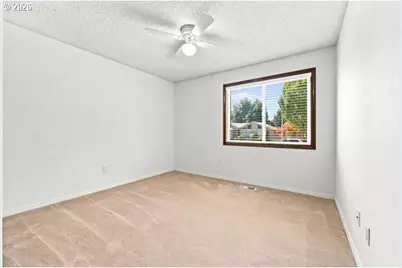 3691 NE 4th St, Gresham, OR 97030 - Photo 14