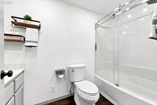 3691 NE 4th St, Gresham, OR 97030 - Photo 12