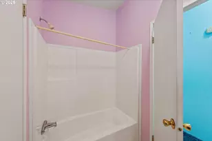 1465 Village Pines Ct, Coos Bay, OR 97420 - Photo 16