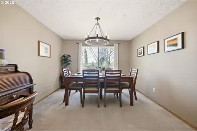 1910 SW 3rd Dr, Gresham, OR 97080 - Photo 12
