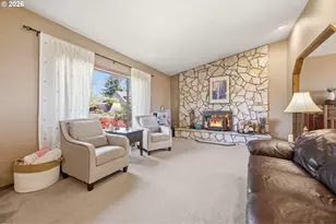 1910 SW 3rd Dr, Gresham, OR 97080 - Photo 2