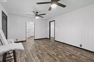 12905 SE Ramona St, Portland, OR 97236 - Photo 8