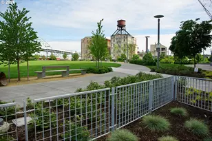 1260 NW Naito Pkwy NW, Portland, OR 97209 - Photo 40