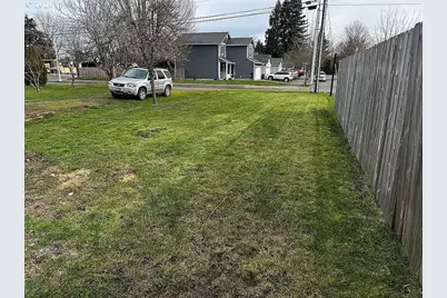 1438 SW 2nd St, McMinnville, OR 97128 - Photo 20