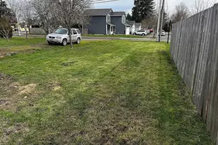 1438 SW 2nd St, McMinnville, OR 97128 - Photo 20