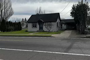 1438 SW 2nd St, McMinnville, OR 97128 - Photo 2