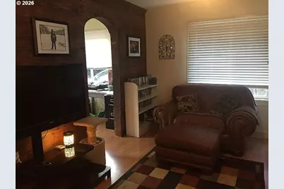 1438 SW 2nd St, McMinnville, OR 97128 - Photo 10