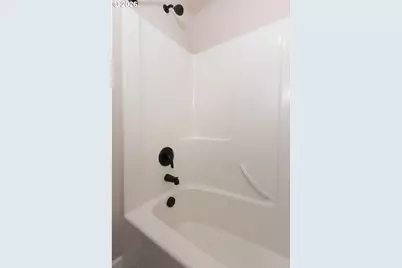 1092 E 1st Ave, Estacada, OR 97023 - Photo 18