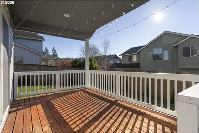 1092 E 1st Ave, Estacada, OR 97023 - Photo 4