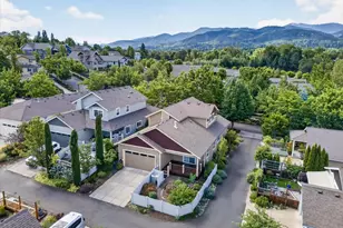 345 Fair Oaks Ave, Ashland, OR 97520 - Photo 34