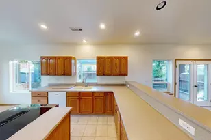 518 Rosichelli Dr, Brookings, OR 97415 - Photo 10