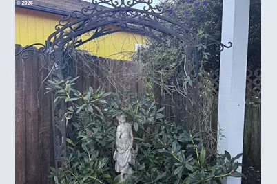 518 Rosichelli Dr, Brookings, OR 97415 - Photo 36