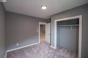 640 8th St, Astoria, OR 97103 - Photo 16