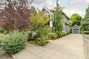 1212 SE Harney St, Portland, OR 97202 - Photo 2