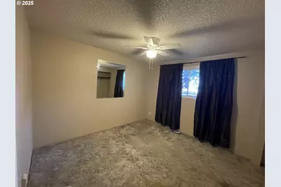 490 NW 3rd St, Hermiston, OR 97838 - Photo 8