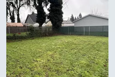 9818 SE Clackamas Rd, Clackamas, OR 97015 - Photo 16