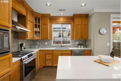 5620 N Hudson St, Portland, OR 97203 - Photo 14