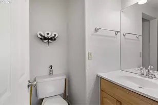 116 NE 8th St, Oakland, OR 97462 - Photo 16