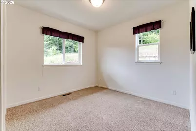 38334 McCauley Ridge Dr, Springfield, OR 97478 - Photo 34