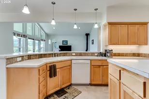 38334 McCauley Ridge Dr, Springfield, OR 97478 - Photo 16