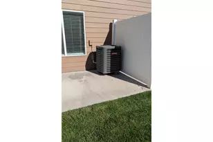 688 E Oregon Ave, Hermiston, OR 97838 - Photo 12