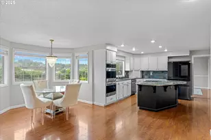 2607 SW Pleasant View Dr, Gresham, OR 97080 - Photo 12