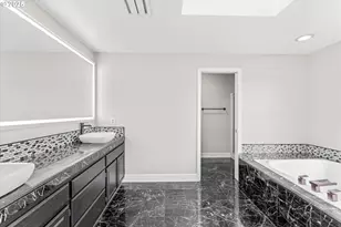 2607 SW Pleasant View Dr, Gresham, OR 97080 - Photo 26