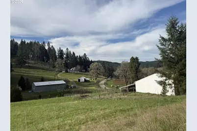 355 Banks Creek Rd, Sutherlin, OR 97479 - Photo 30