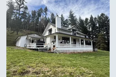 355 Banks Creek Rd, Sutherlin, OR 97479 - Photo 16