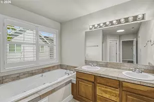 1011 SW 18th Way, Troutdale, OR 97060 - Photo 26