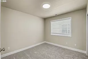 1011 SW 18th Way, Troutdale, OR 97060 - Photo 20