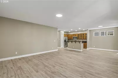 1011 SW 18th Way, Troutdale, OR 97060 - Photo 6