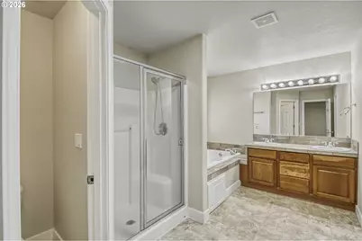 1011 SW 18th Way, Troutdale, OR 97060 - Photo 22