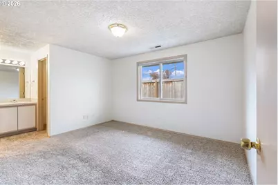 16203 NE 8th St, Vancouver, WA 98684 - Photo 8