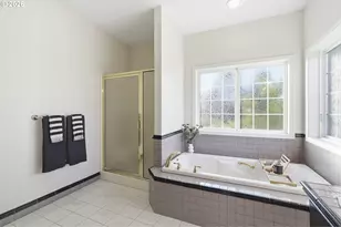 9595 SW Bayou Dr, McMinnville, OR 97128 - Photo 28