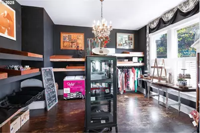 1772 SE Jackson St, Roseburg, OR 97470 - Photo 16