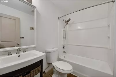 9334 N Lombard St #9, Portland, OR 97203 - Photo 10