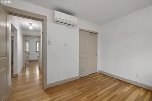 9334 N Lombard St, Portland, OR 97203 - Photo 12