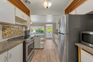 3545 SW 90th Ave, Portland, OR 97225 - Photo 14