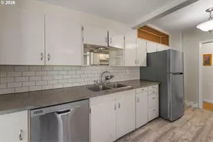 3545 SW 90th Ave, Portland, OR 97225 - Photo 16
