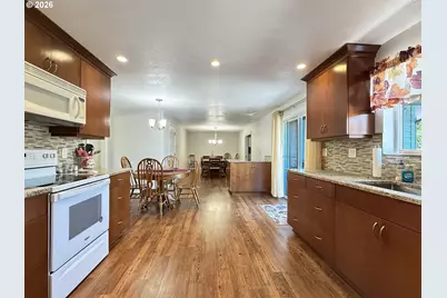 1312 NW 88th St, Vancouver, WA 98665 - Photo 14