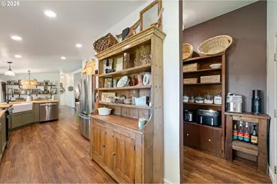 32477 W Saginaw Rd, Cottage Grove, OR 97424 - Photo 14