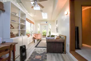 135 43rd Way, Florence, OR 97439 - Photo 16