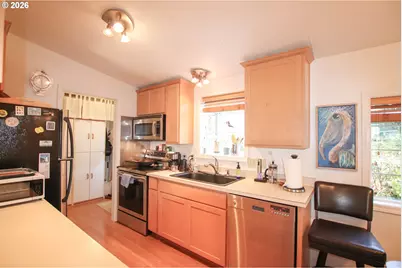 135 43rd Way, Florence, OR 97439 - Photo 10