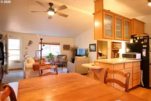 135 43rd Way, Florence, OR 97439 - Photo 8