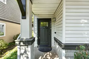 10579 NE Cedar Falls Loop, Hillsboro, OR 97006 - Photo 2