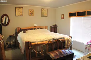 9924 N Myrtle Rd, Myrtle Creek, OR 97457 - Photo 20
